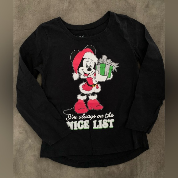 Christmas shirt bundle of 2 size 5T and 6 - Picture 2 of 7